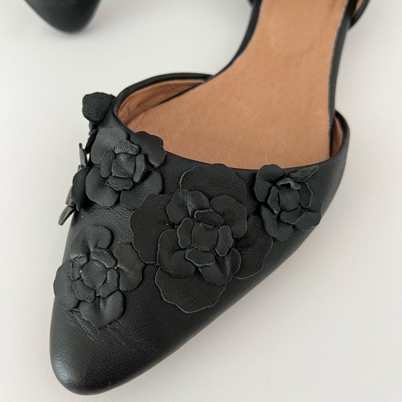 J. Jill Floral Leather Flats D'Orsay Floral Black Pointed Toe Spring Paris Chic - Picture 3 of 5
